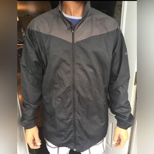 Nike Men's Black and Gray Windbreaker Jacket